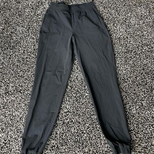 lululemon joggers